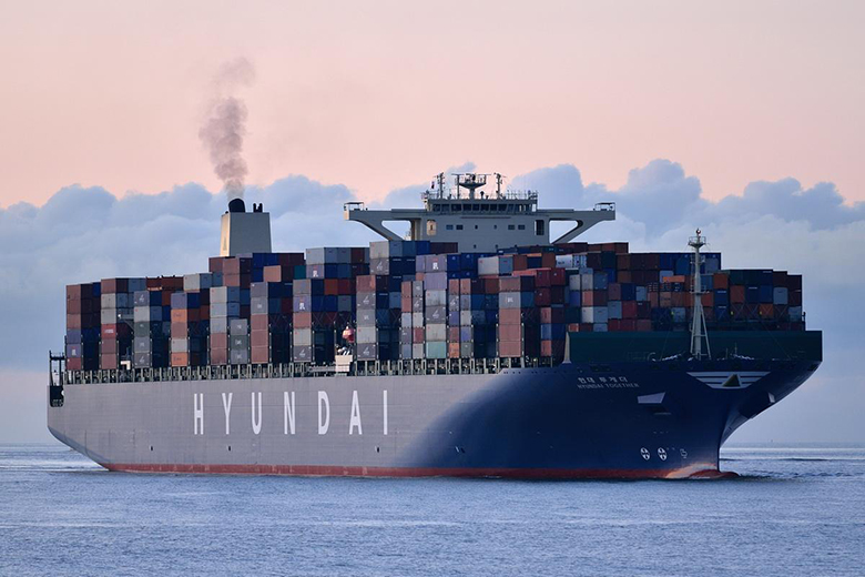 Standard specification for shipping packaging