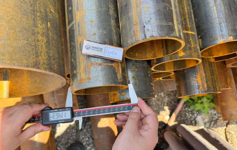 Pre-shipment Inspection of ASTM A53 Welded Low-Carbon Steel Pipes