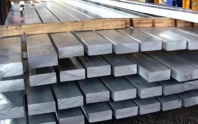 Selecting flat steel: distinguishing between cold-rolled, cold-drawn and hot-rolled varieties